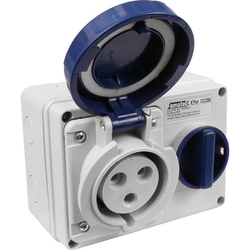 Famatel 32A 2P+E 6h 240V Horizontal Switched Sockets IP67 Blue
